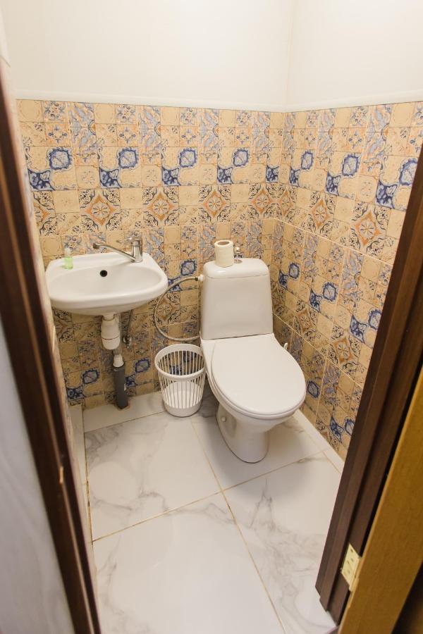 Затишні Апартаменти В Центрі Міста Lviv Buitenkant foto